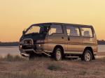 Mitsubishi Delica Star Wagon 4WD 1986 года